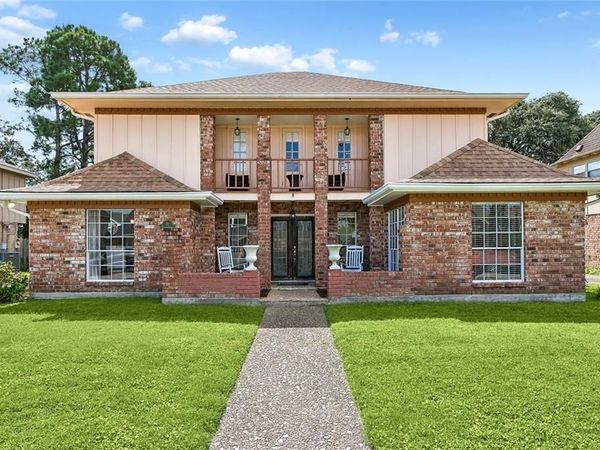 19 MADERA Court, Kenner, LA 70065
