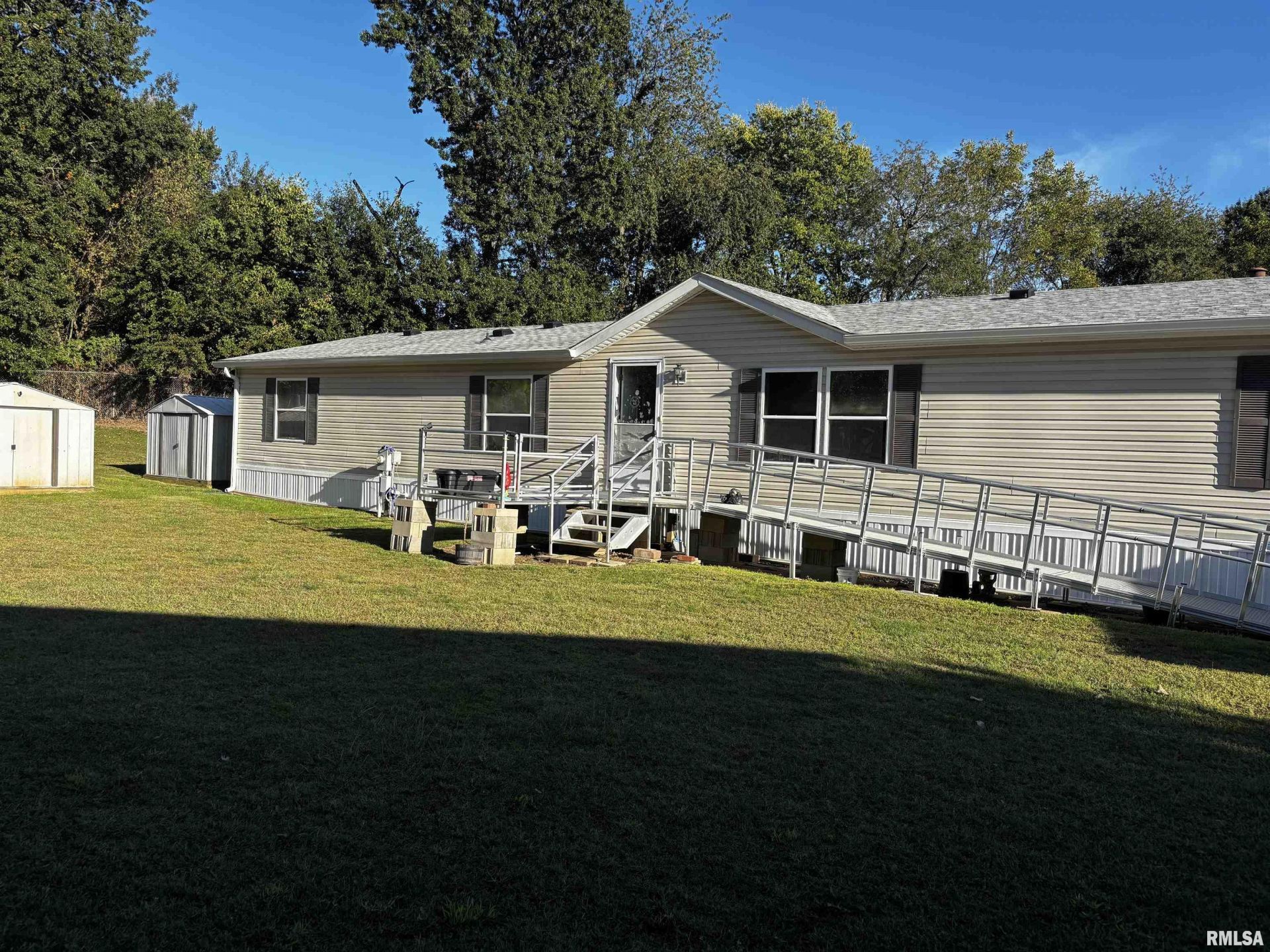 3500 N Dirksen Parkway, Unit Lot 229, Springfield, IL 62702 Main Photo