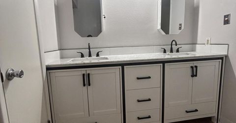 489 Smithridge Park, Reno, NV 89502 Photo