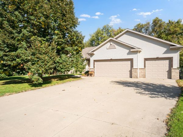 1008 4th Avenue NE, Byron, MN 55920