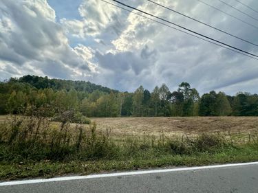 1073 Old Way Road, London, KY 40741