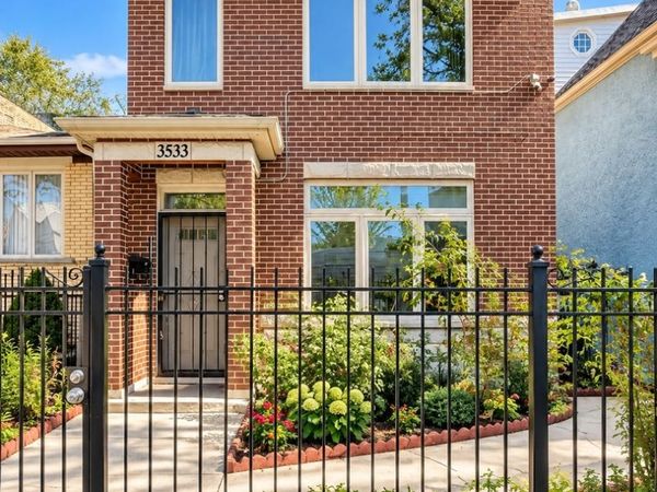 3533 S Rockwell Street , Chicago, IL 60632