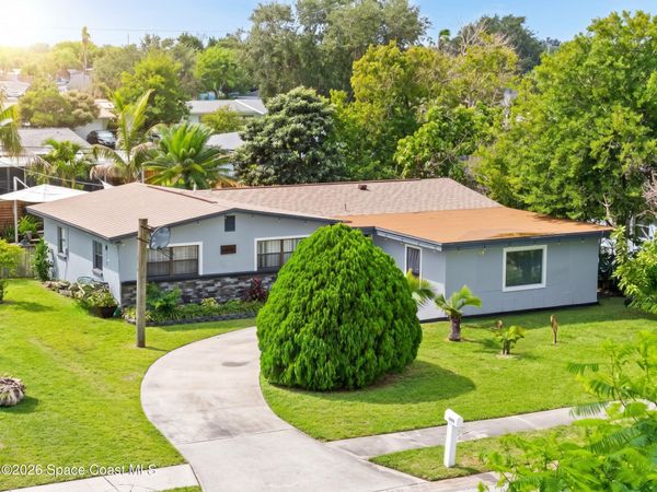 1485 Holly Avenue , Merritt Island, FL 32952