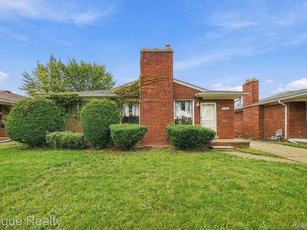 16195 Stricker Avenue, Eastpointe, Mi 48021
