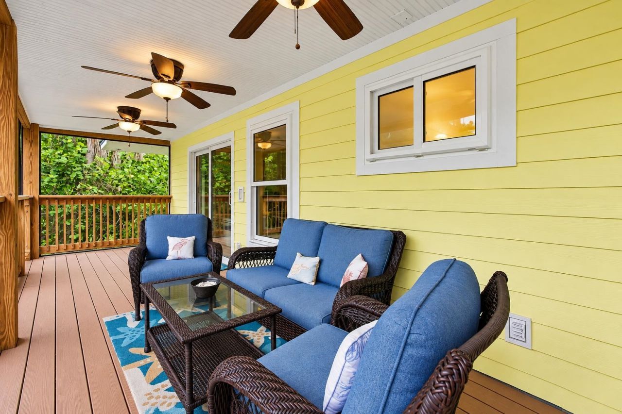 726 Cardium St, Sanibel, FL 33957 Photo