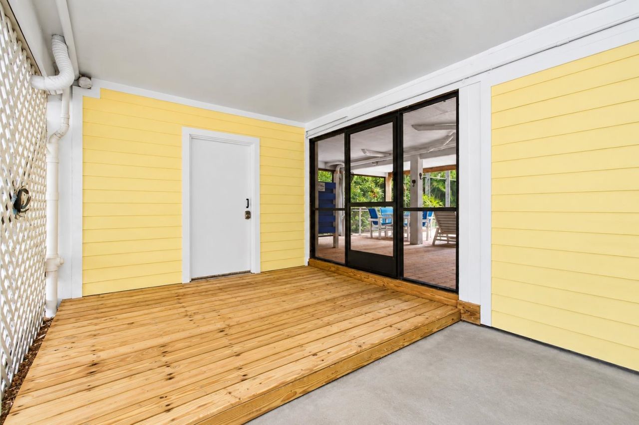 726 Cardium St, Sanibel, FL 33957 Photo
