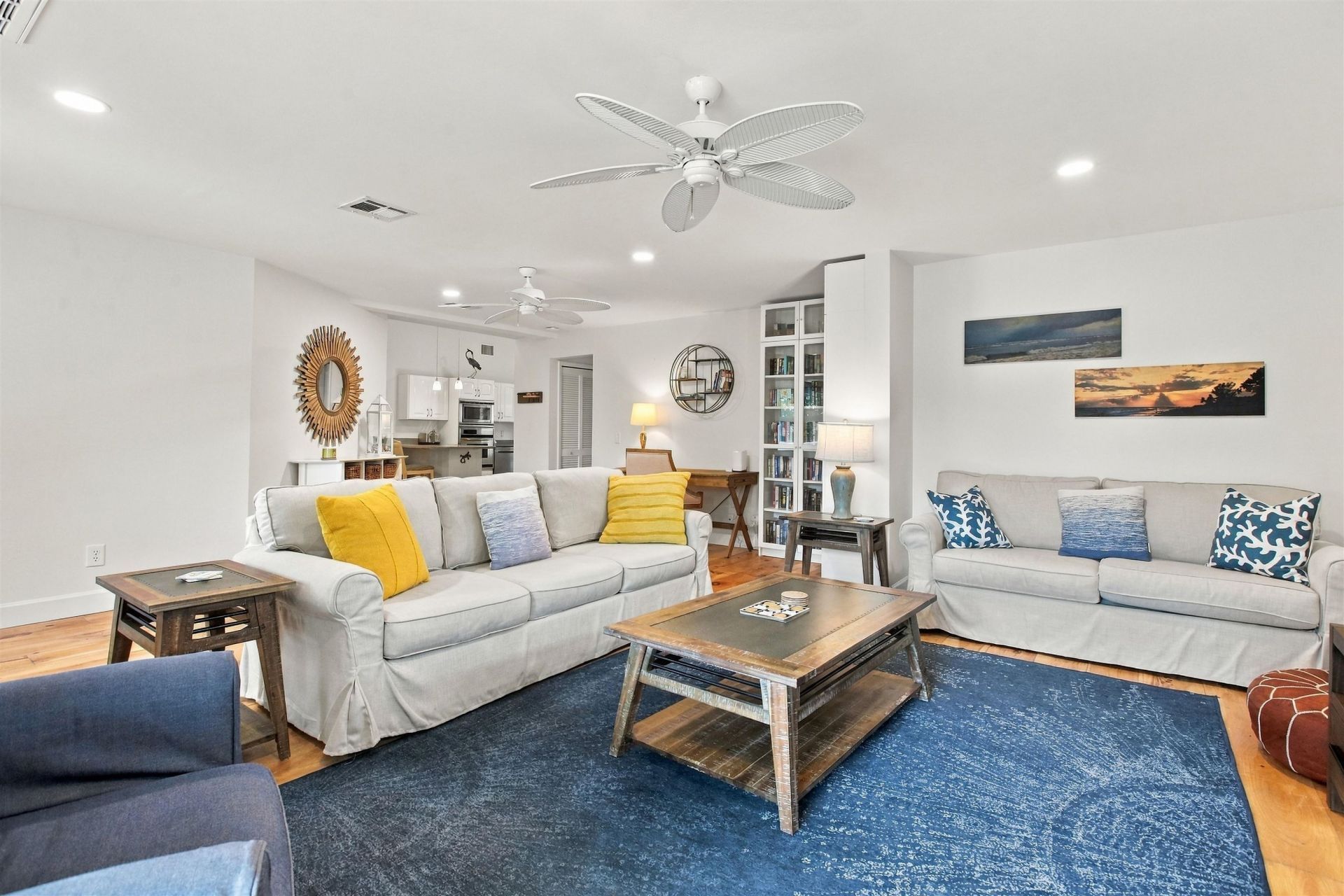 726 Cardium St, Sanibel, FL 33957 Photo