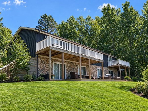 1504 Devries Drive, Gladwin, MI 48624