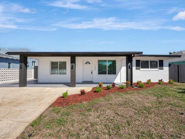 131 SE 4th Avenue, Boynton Beach, FL 33435