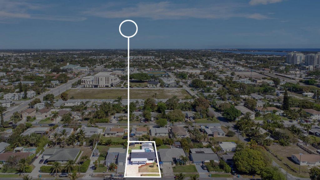 131 SE 4th Avenue, Boynton Beach, FL 33435 Photo