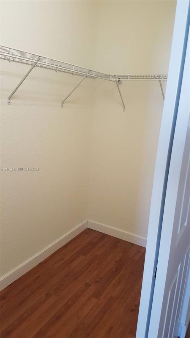 10554 W 35th Ln, Unit 10554, Hialeah, FL 33018 Photo