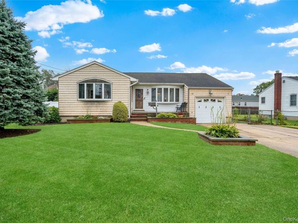 1235 11th Street , West Babylon, NY 11704