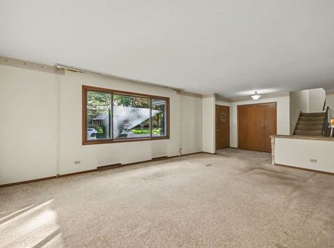 Main Photo