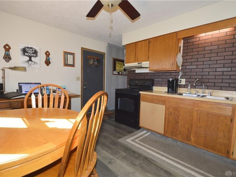 1116 N Urbana Lisbon Road, South Vienna, OH 45369 Photo 11