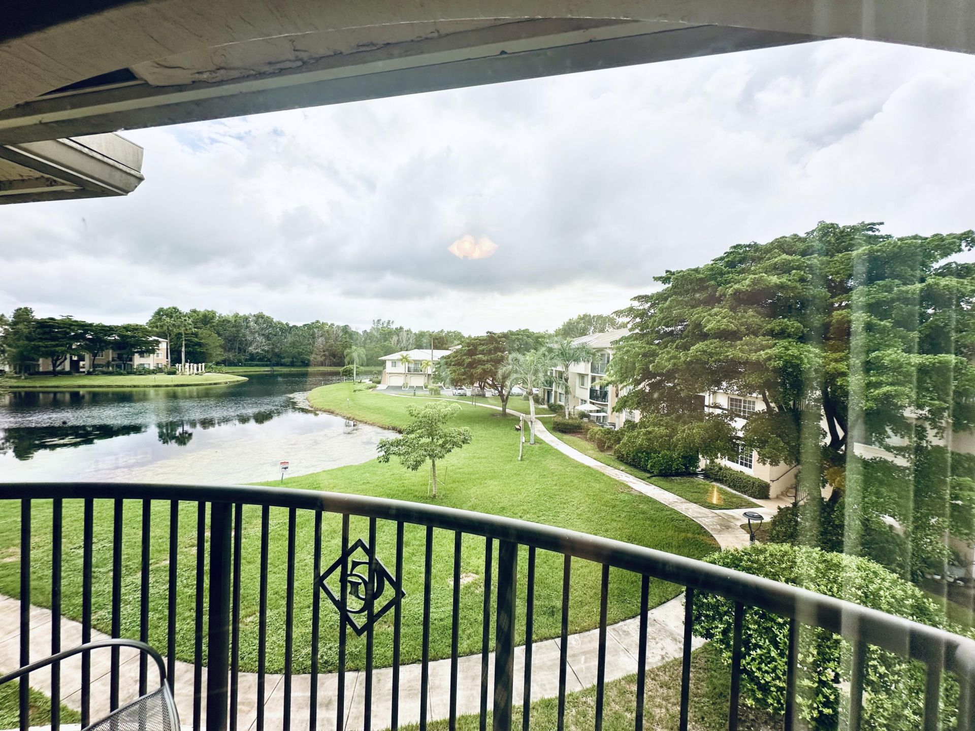 500 N Crestwood Court N, Unit 519, Royal Palm Beach, FL 33411 Photo