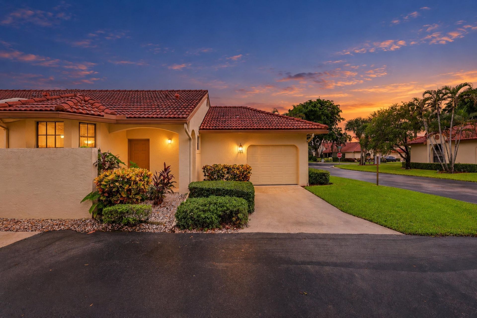 8292 Waterline Drive, Unit 106, Boynton Beach, FL 33472 Photo