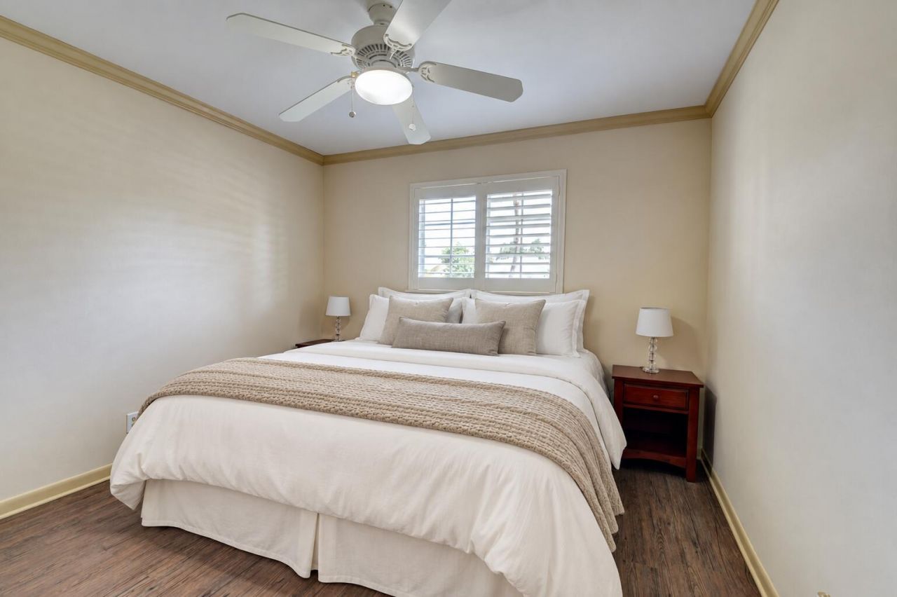 1086 SW 28th Avenue, Boynton Beach, FL 33426 Photo