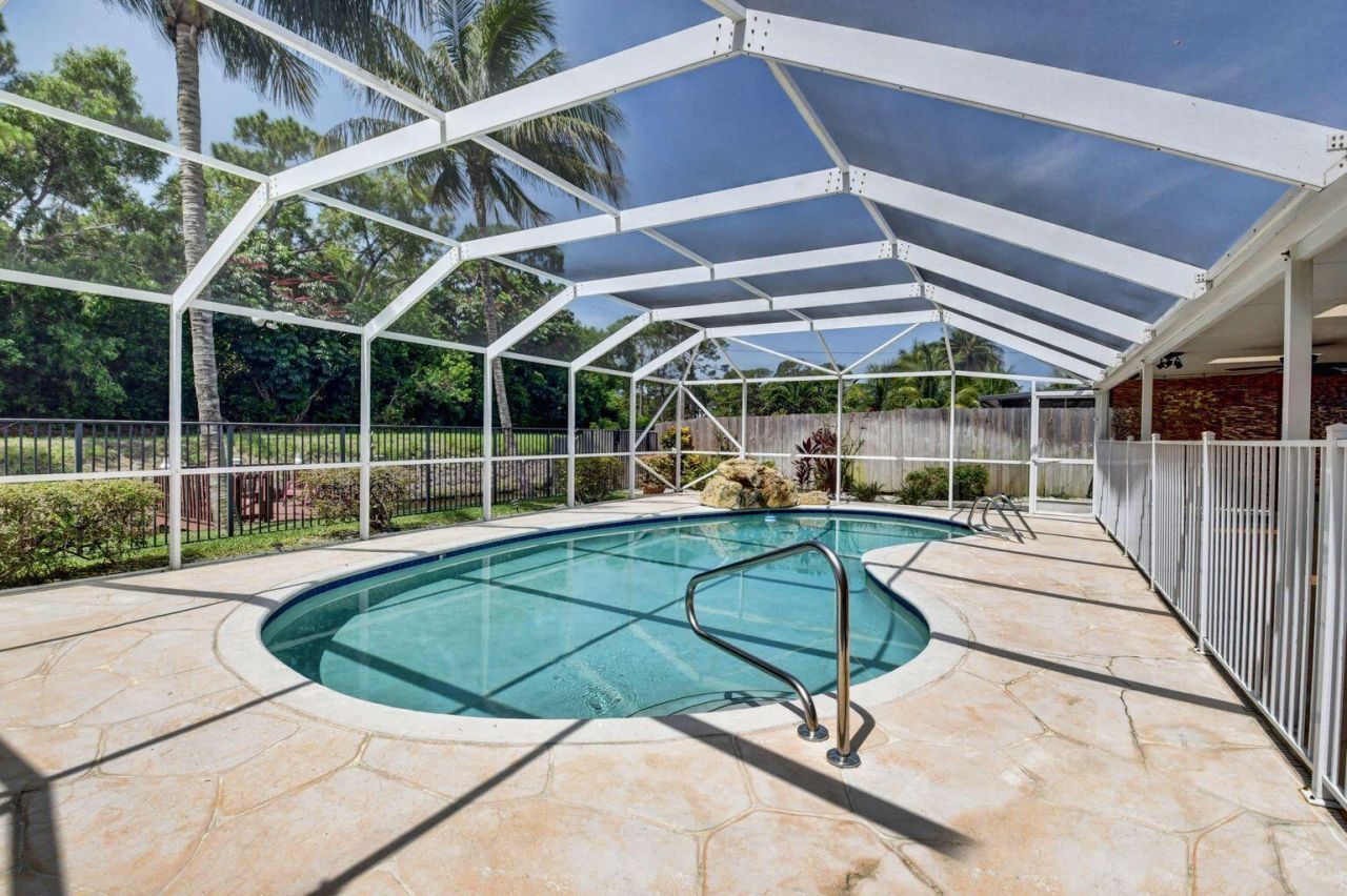 1086 SW 28th Avenue, Boynton Beach, FL 33426 Photo