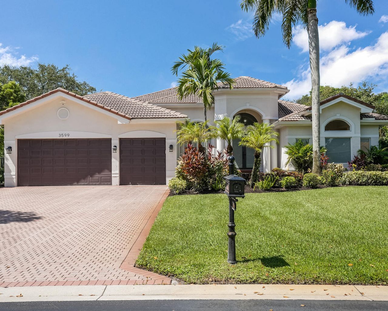 3599 Juniper Lane, Davie, FL 33330 Photo