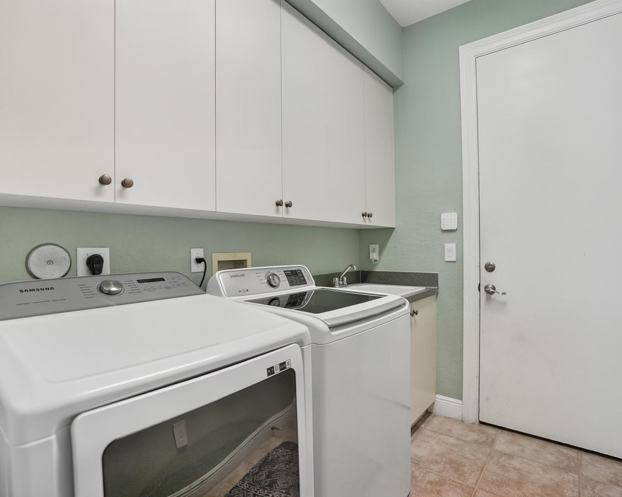 3599 Juniper Lane, Davie, FL 33330 Photo