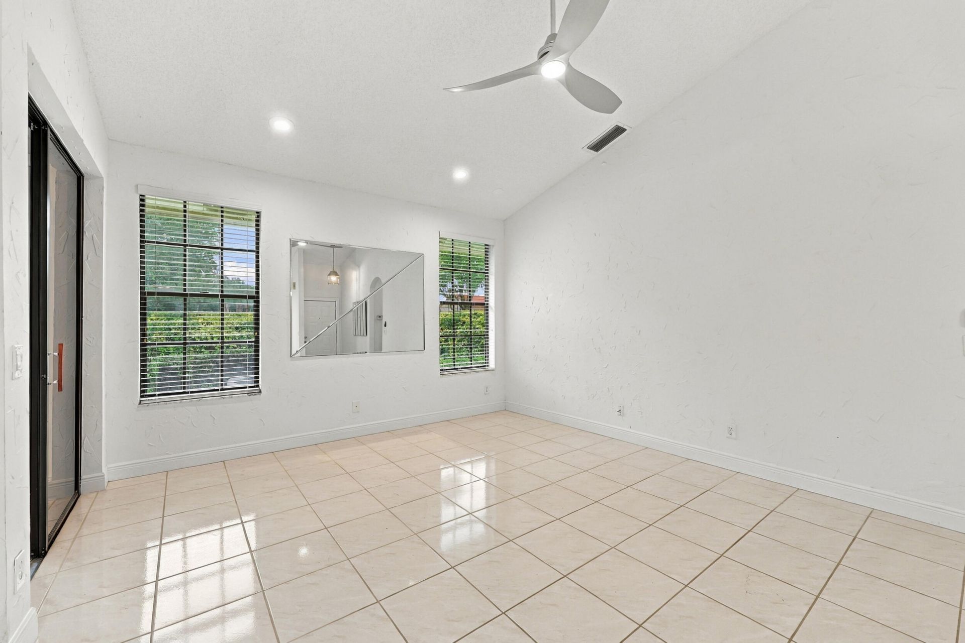 8292 Waterline Drive, Unit 106, Boynton Beach, FL 33472 Photo