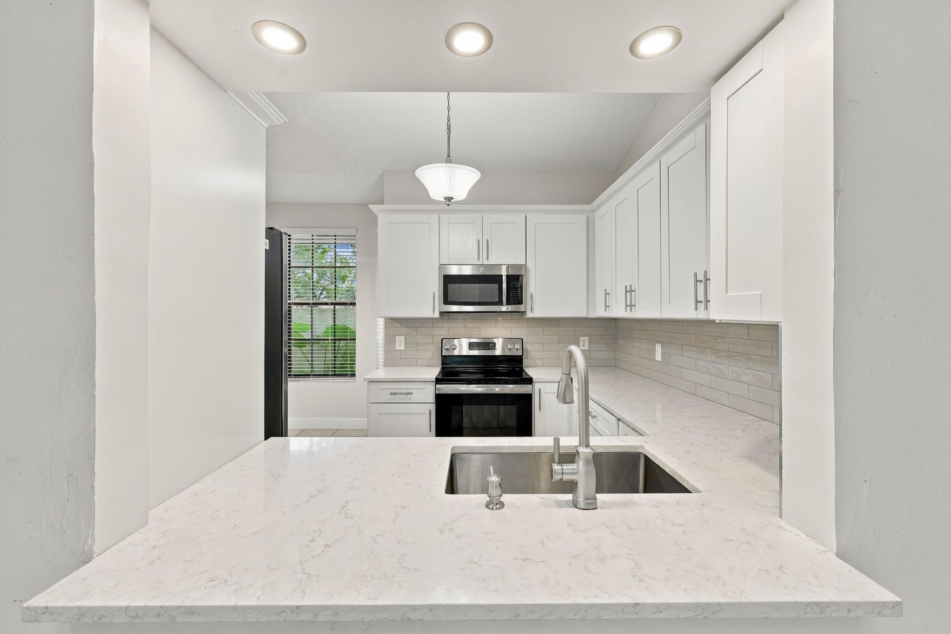 8292 Waterline Drive, Unit 106, Boynton Beach, FL 33472 Photo