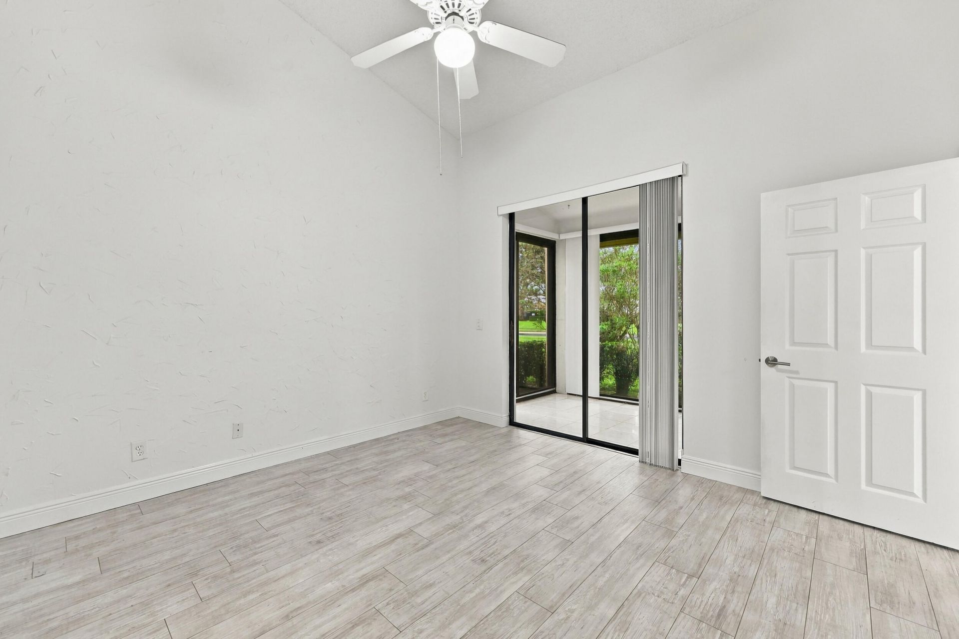 8292 Waterline Drive, Unit 106, Boynton Beach, FL 33472 Photo