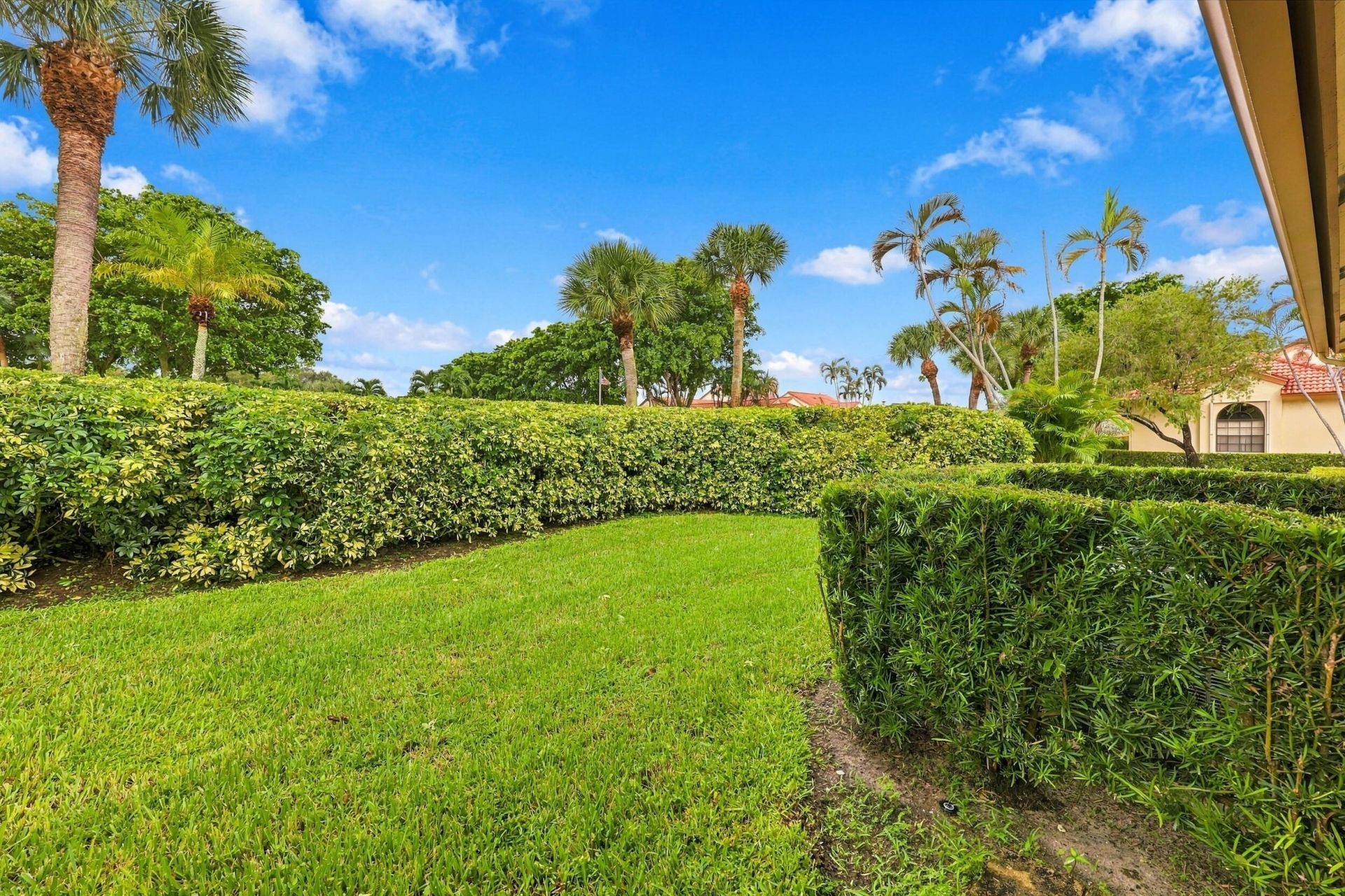 8292 Waterline Drive, Unit 106, Boynton Beach, FL 33472 Photo