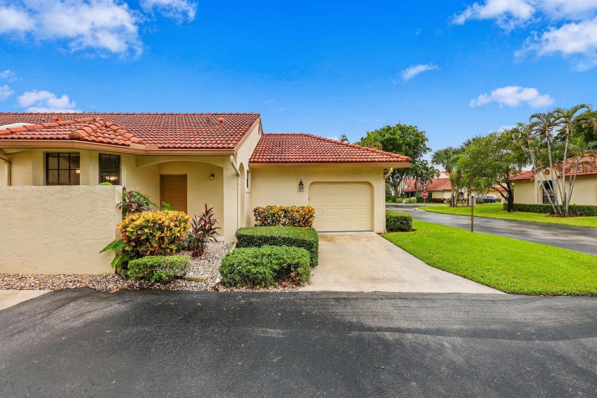 8292 Waterline Drive, Unit 106, Boynton Beach, FL 33472 Photo