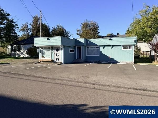 245 Salem Heights Av S, Salem, OR 97302