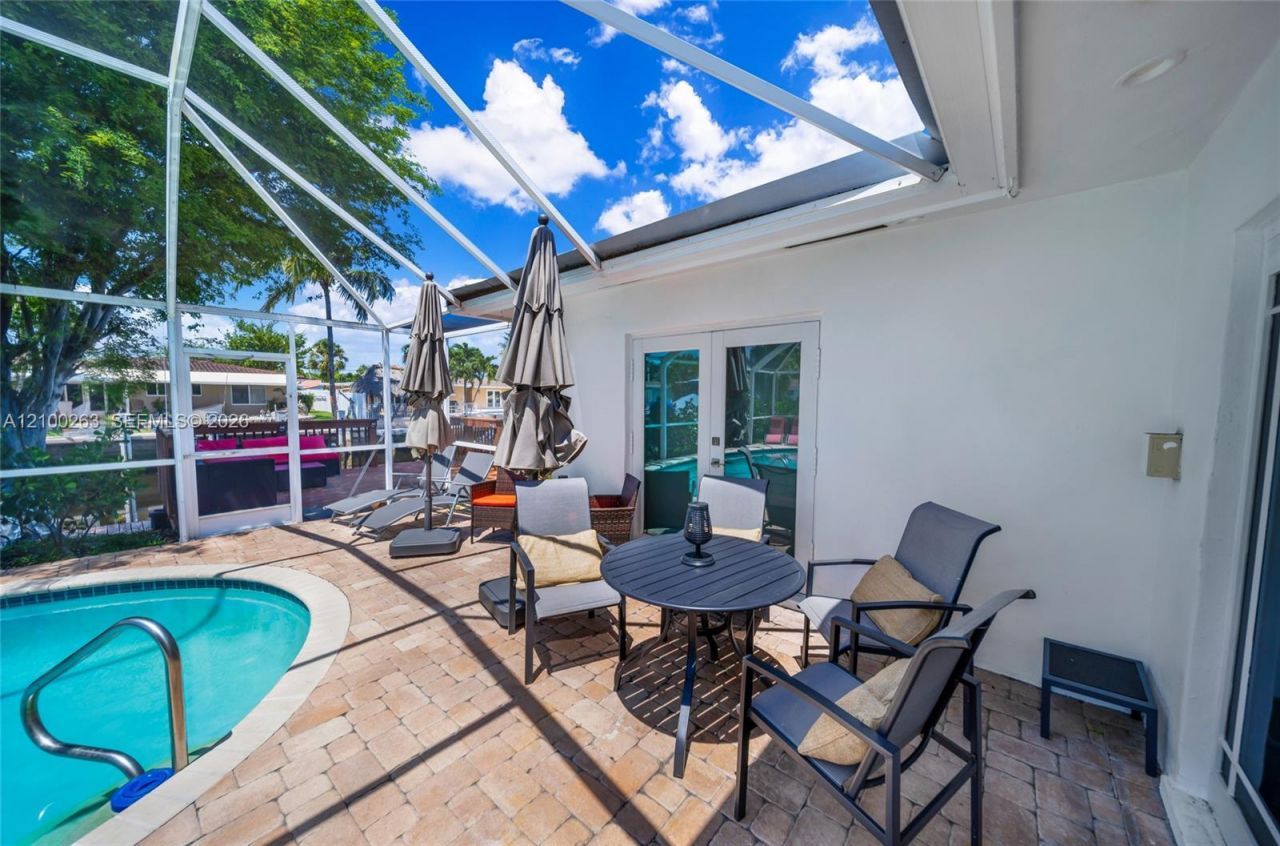 31 SE 12th St , Pompano Beach, FL 33060 Photo