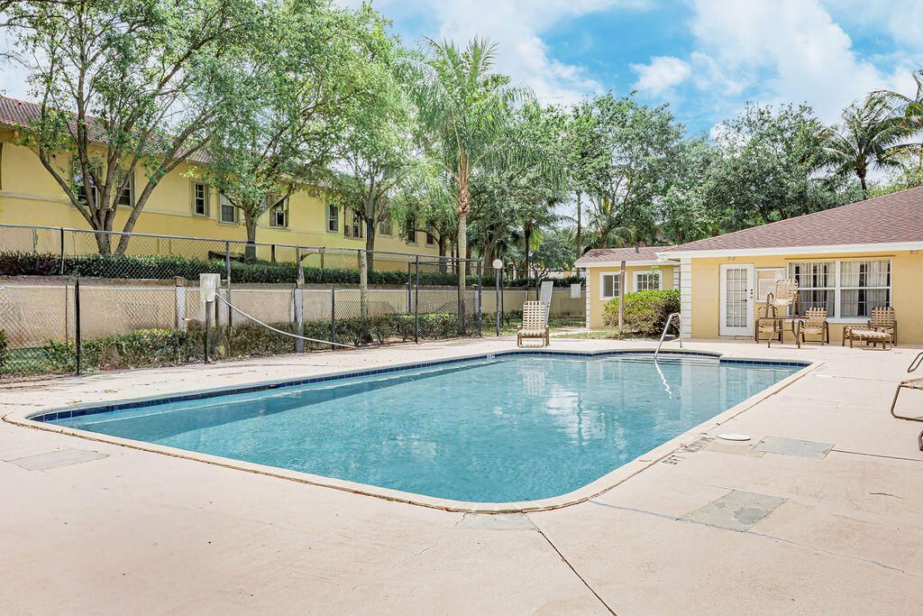 1505 Palm Beach Trace Drive, Royal Palm Beach, FL 33411 Photo