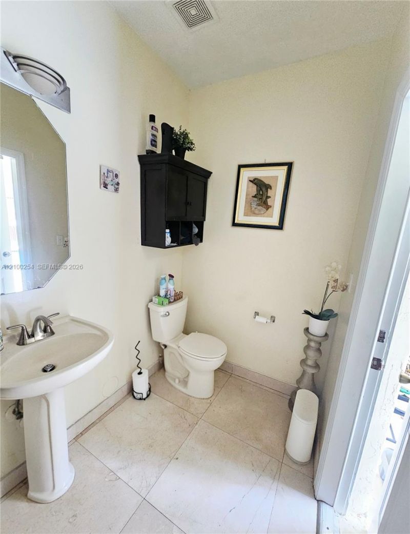 13194 SW 142nd St, Miami, FL 33186 Photo