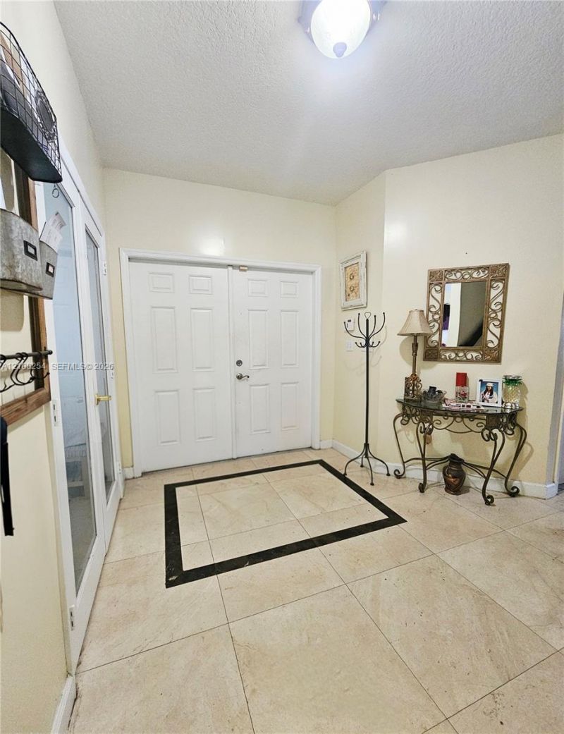 13194 SW 142nd St, Miami, FL 33186 Photo