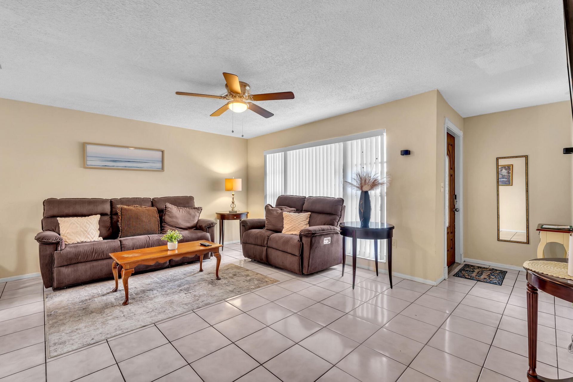 6872 NW 26th Court, Sunrise, FL 33313 Photo