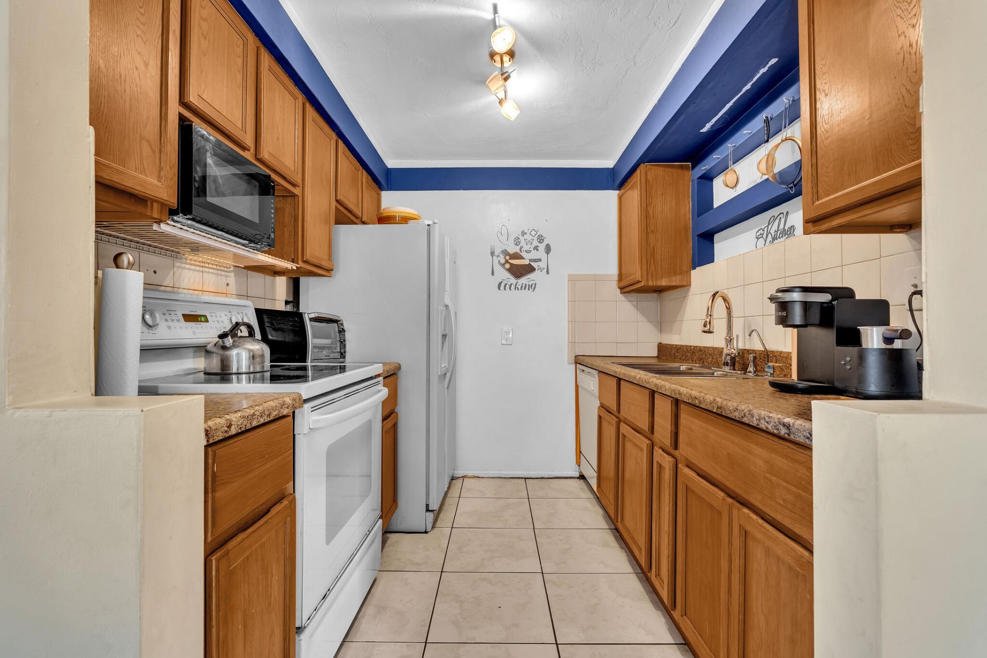 6872 NW 26th Court, Sunrise, FL 33313 Photo