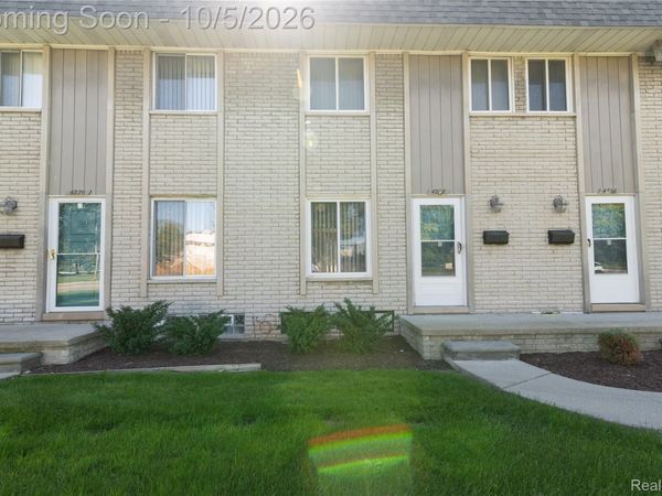 4268 15 Mile Road, Sterling Heights, Mi 48310