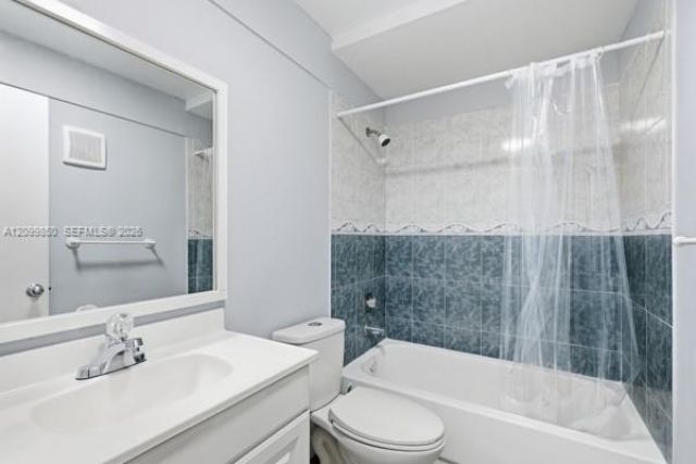 12255 SW 118th Ln , Miami, FL 33186 Photo