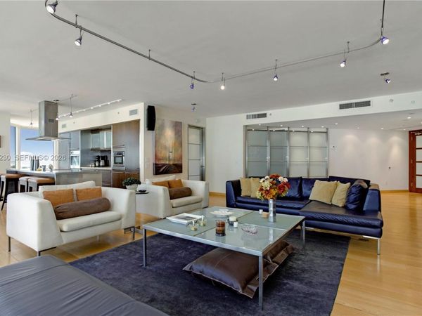 4779 Collins Ave , Unit 401, Miami Beach, FL 33140