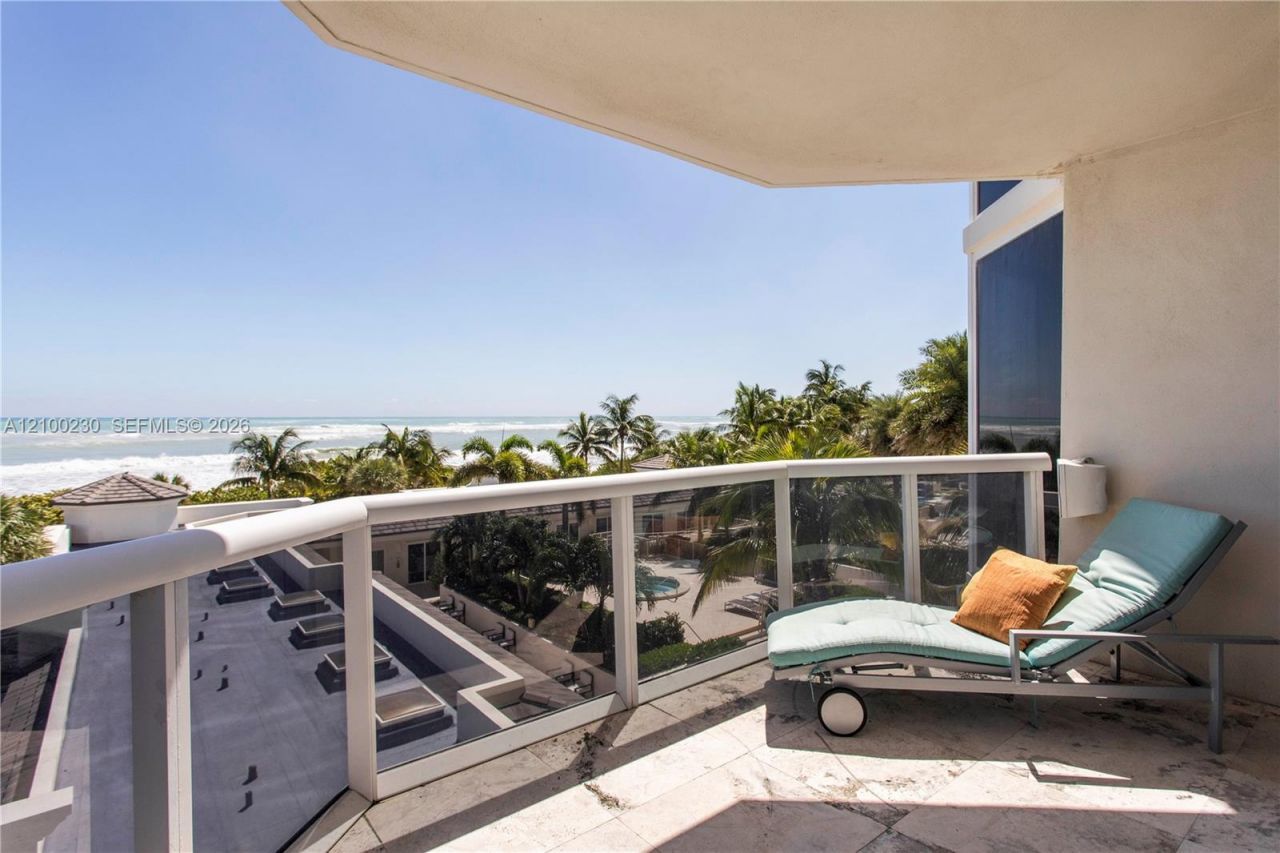 4779 Collins Ave, Unit 401, Miami Beach, FL 33140 Photo