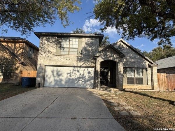 9218 PROCLAMATION DR, San Antonio, TX 78240