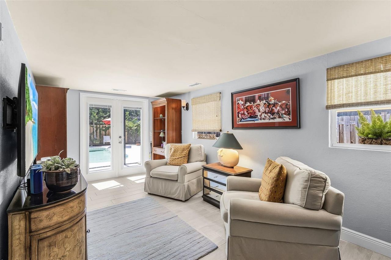 2138 Temple Street, Sarasota, FL 34239 Photo
