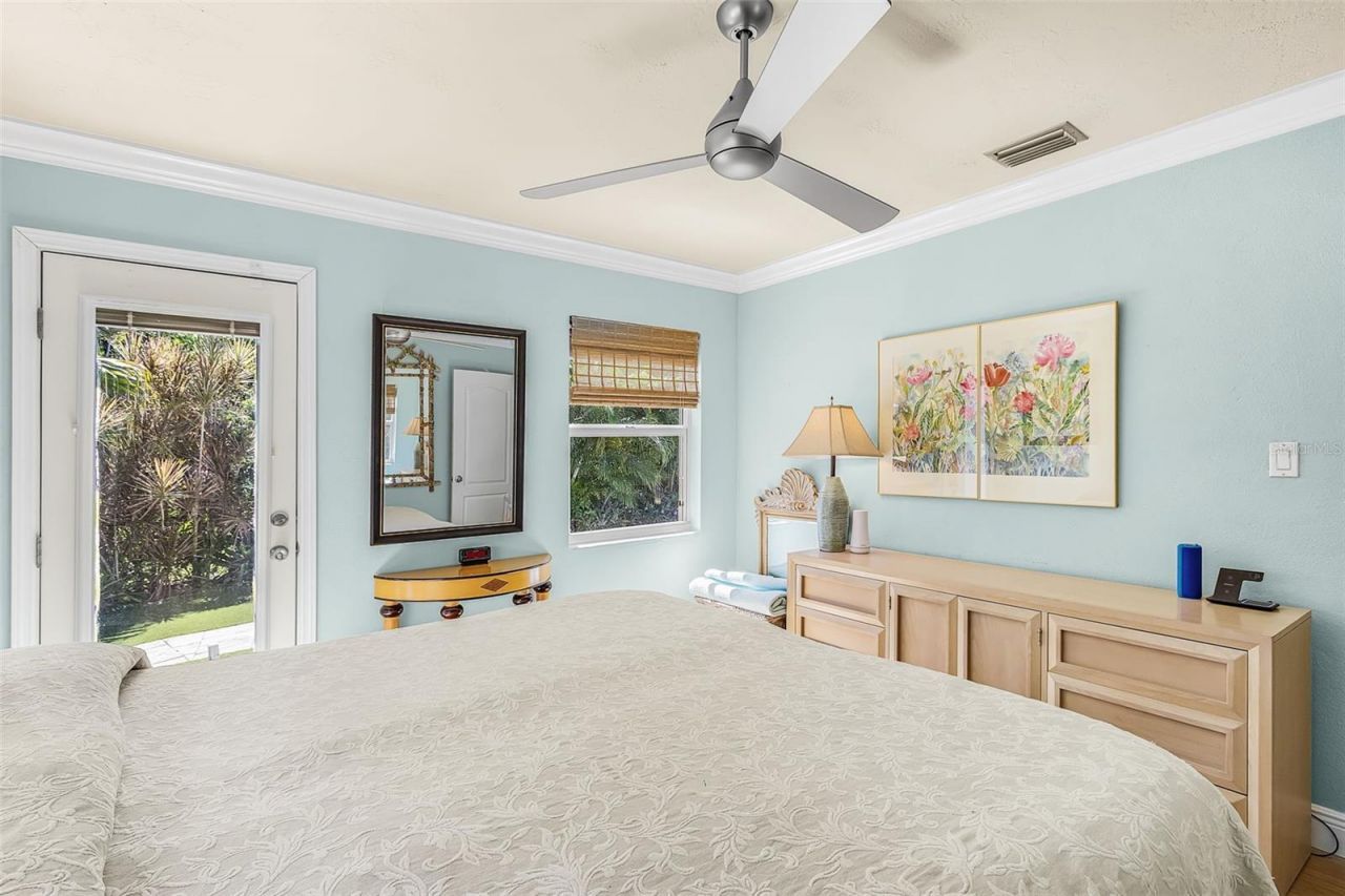 2138 Temple Street, Sarasota, FL 34239 Photo