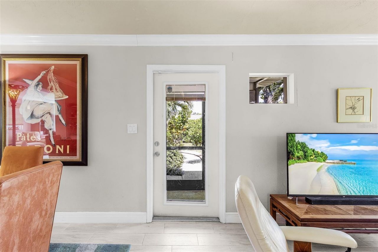2138 Temple Street, Sarasota, FL 34239 Photo