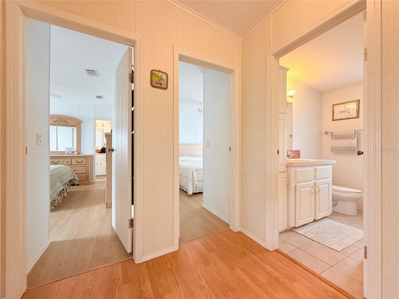 2050 Champion Street, Sarasota, FL 34231 Photo