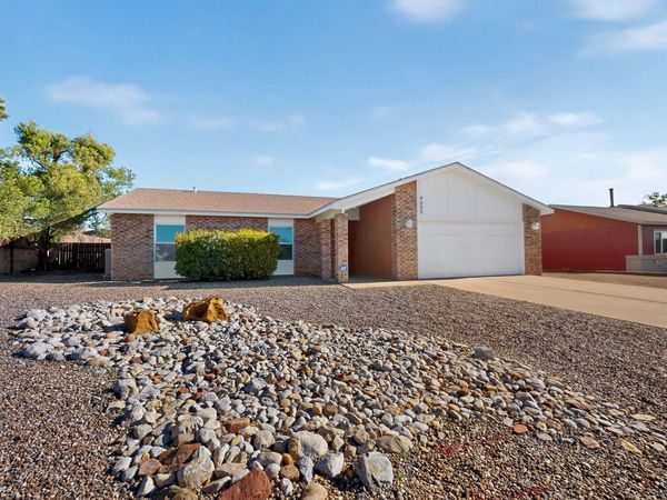 4635 Gypsum Drive NE, Rio Rancho, NM 87124