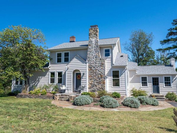 1457 CROZET AVE, Crozet, VA 22932