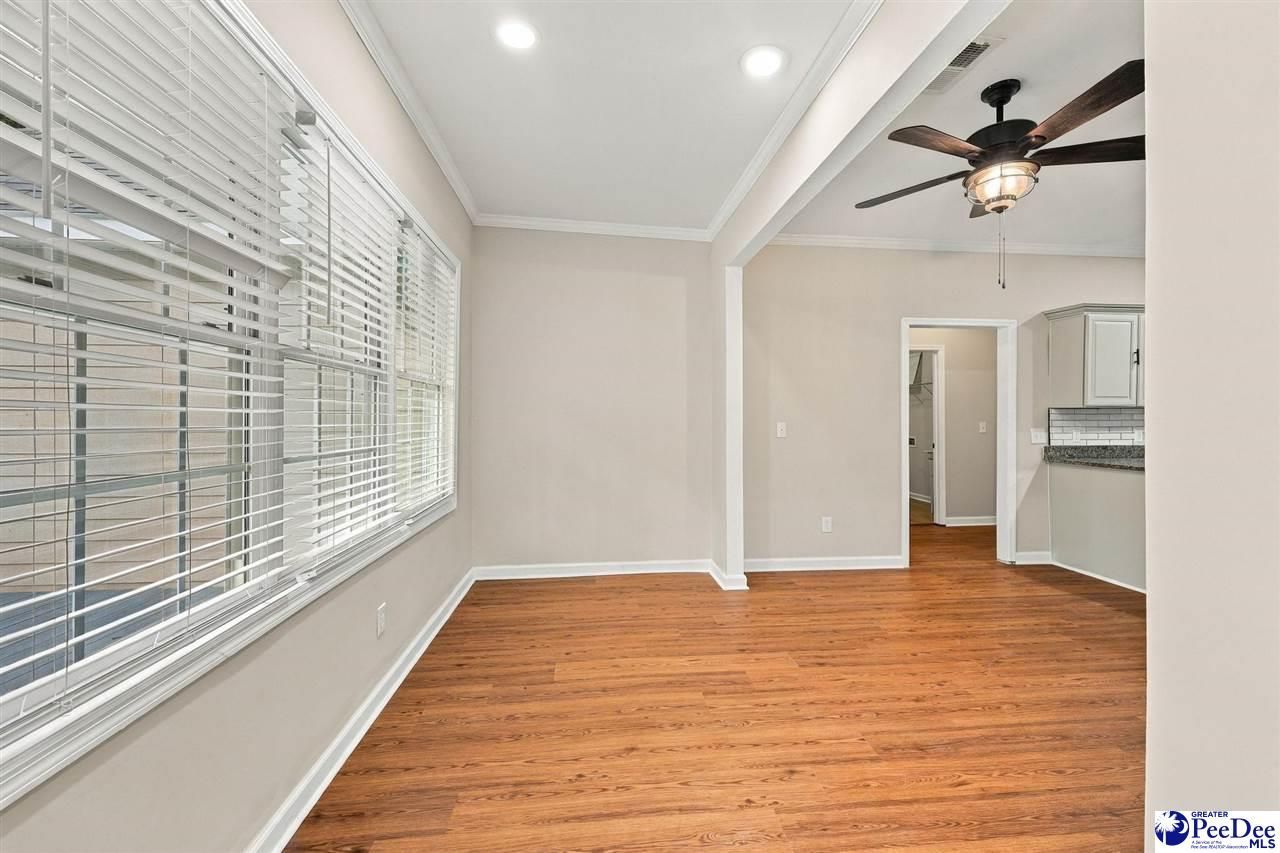 8667 Parkers Ferry Rd Photo 17