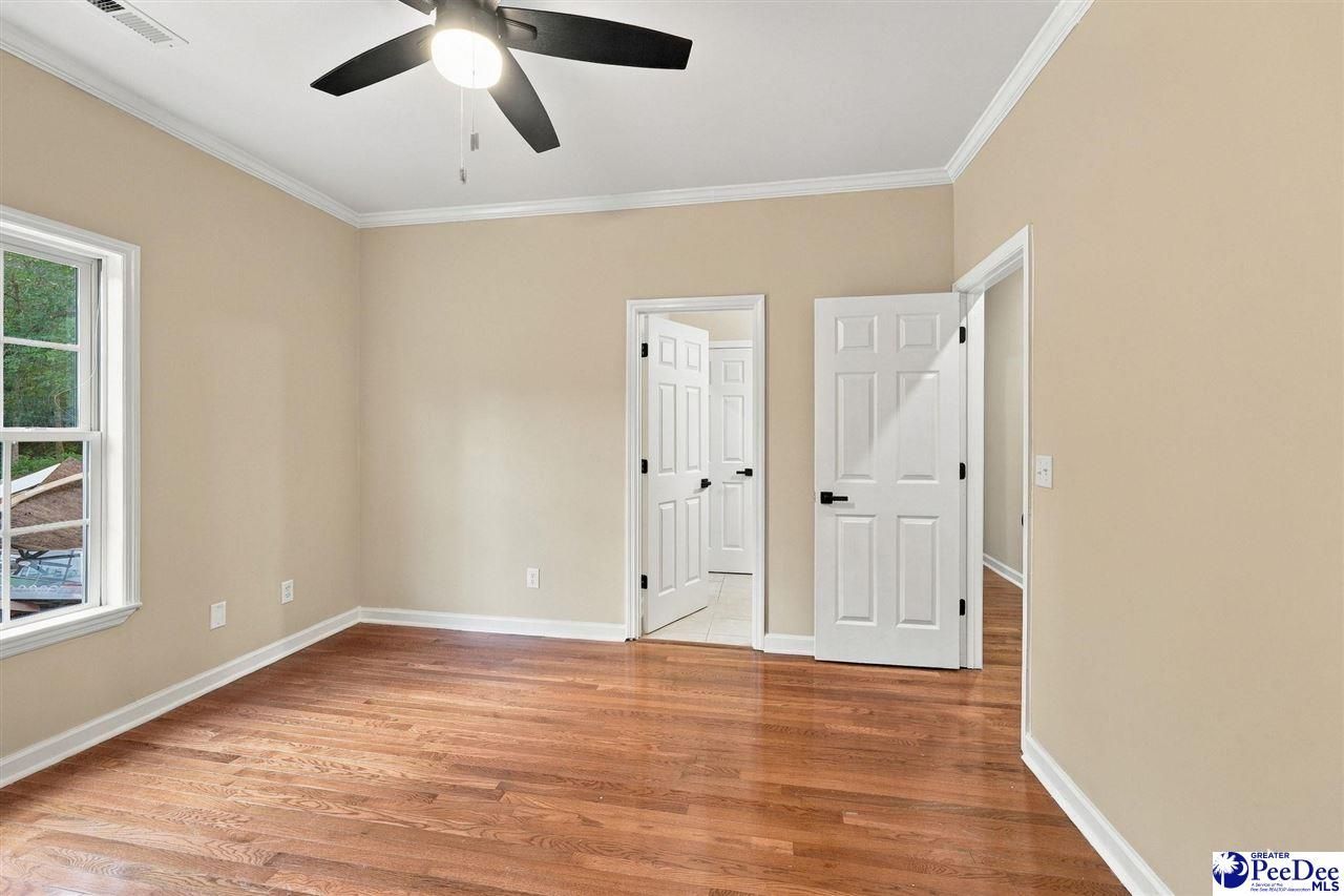 8667 Parkers Ferry Rd Photo 34