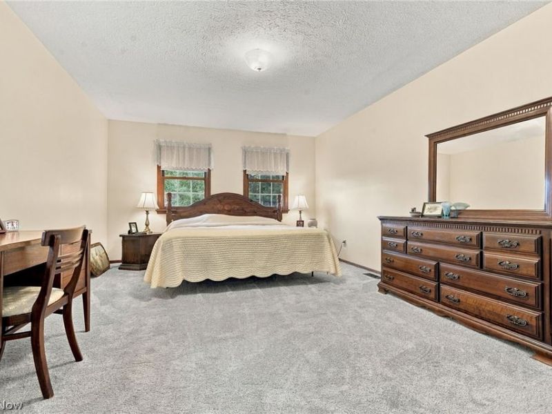 8433 Hearth Circle NW, Massillon, OH 44646 Photo 15
